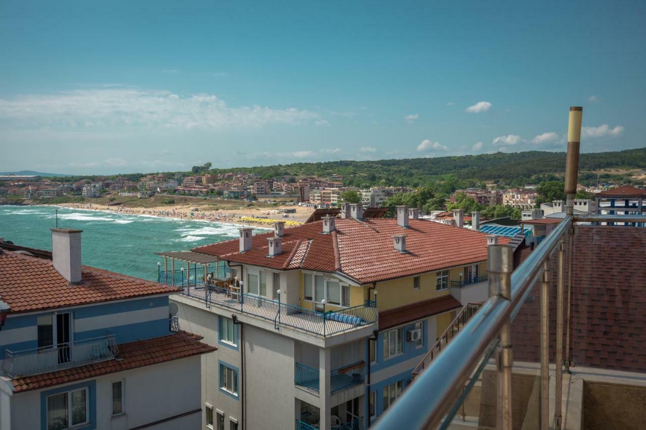 Семеен Хотел Бриз Sozopol Exterior photo
