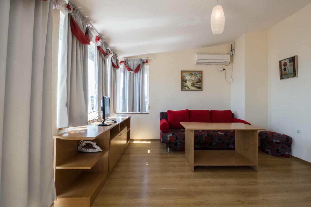 Семеен Хотел Бриз Sozopol Exterior photo
